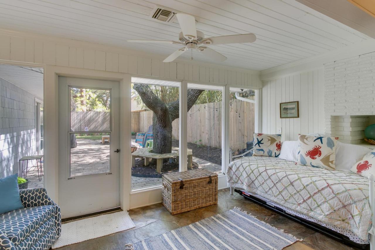 Spacious St Simons Island Vacation Rental With Pool! St. Simons Island Ngoại thất bức ảnh